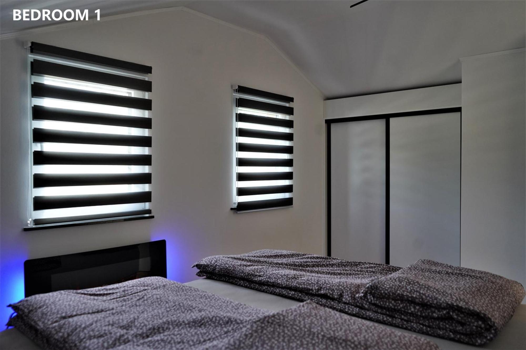 Aria Deluxe Mobile Homes With Terme Catez Tickets Catez ob Savi Exterior photo